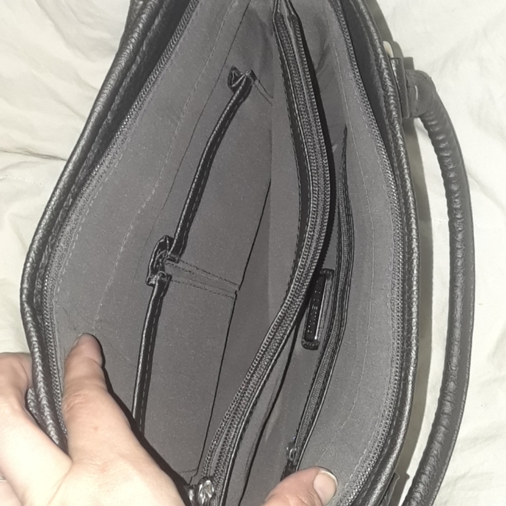 Rosetti Handbag/Purse - Picture 5 of 8
